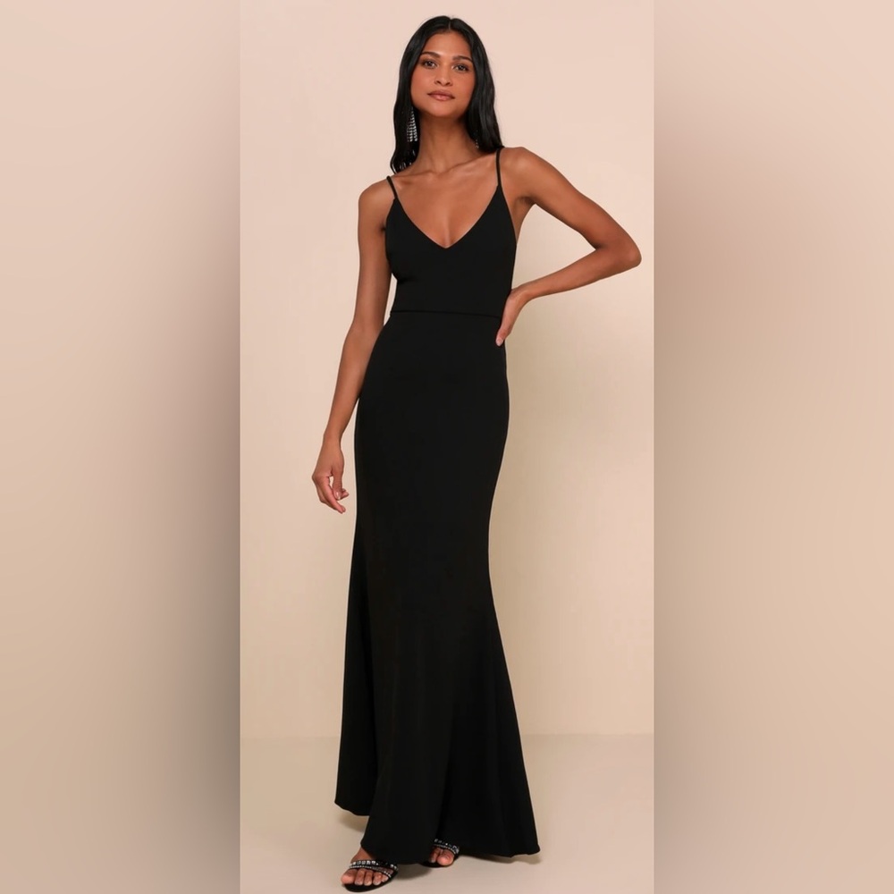 Elegant Black Evening Gown